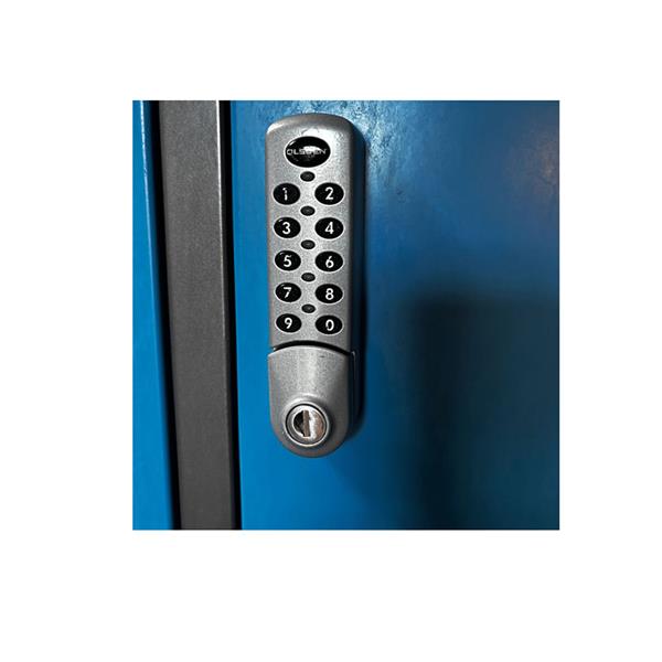 Grote foto kluisjes met code blauw sport en fitness fitness