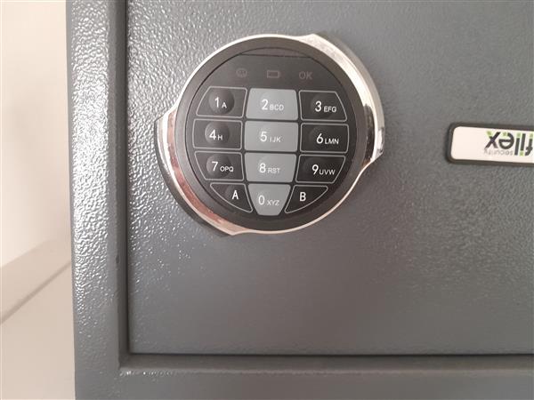 Grote foto kluis te koop huis en inrichting overige