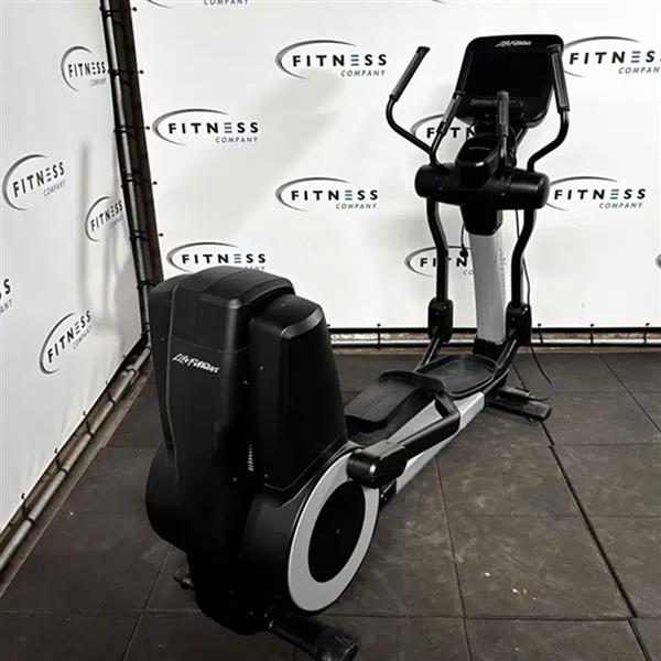 Grote foto life fitness 95x discover se crosstrainer sport en fitness fitness