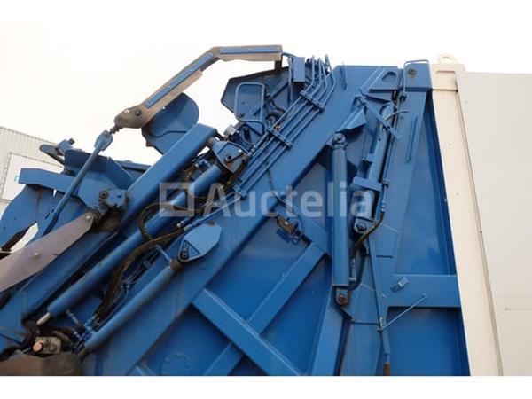 Grote foto ref 1304 scania p380 vuilniswagen prt cb6x2 4 2011 326 531 km vin xlep6x20005274713 doe het zelf en verbouw gemeente voertuigen