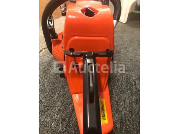 Grote foto 2 x powertech benzine kettingzaag 52cc doe het zelf en verbouw onderdelen en accessoires