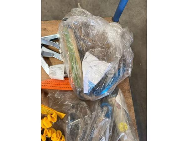 Grote foto partij valbeveiliging doe het zelf en verbouw onderdelen en accessoires