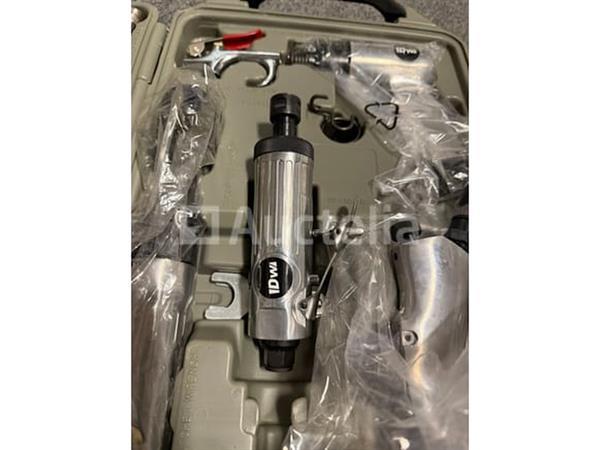 Grote foto 71 delige pneumatische gereedschaps set doe het zelf en verbouw onderdelen en accessoires