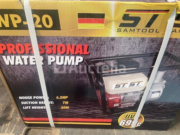 Grote foto benzine waterpomp 4 takt en evolution rage twin hand cirkelzaag doe het zelf en verbouw onderdelen en accessoires