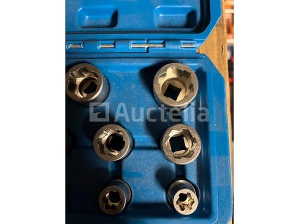 Grote foto 16 delige zware doppens set met telescopische ratel uitdraai set voor bouten en moeren kracht set doe het zelf en verbouw onderdelen en accessoires