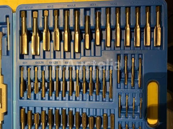 Grote foto tap en snij set 110tap en snijset 110 delig metrisch tungsten staal schroefdraad reparatieset tap en doe het zelf en verbouw onderdelen en accessoires