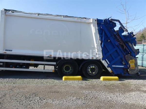 Grote foto ref 1239 vuilniswagen man tgs 2014 vin wma18szz7ew193393 doe het zelf en verbouw gemeente voertuigen