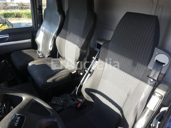 Grote foto ref 1239 vuilniswagen man tgs 2014 vin wma18szz7ew193393 doe het zelf en verbouw gemeente voertuigen