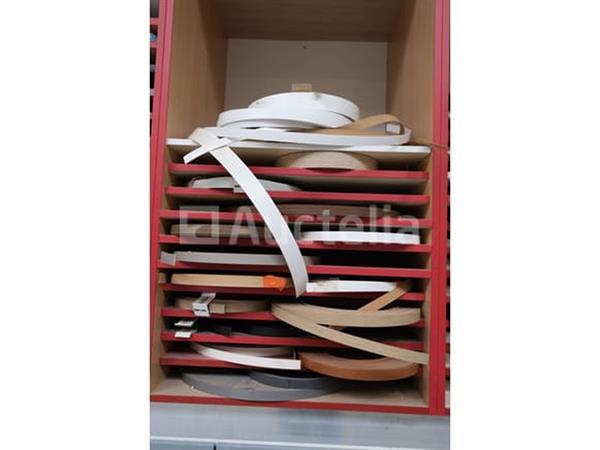 Grote foto randen lijmen doe het zelf en verbouw ijzerwaren en bevestigingsmiddelen