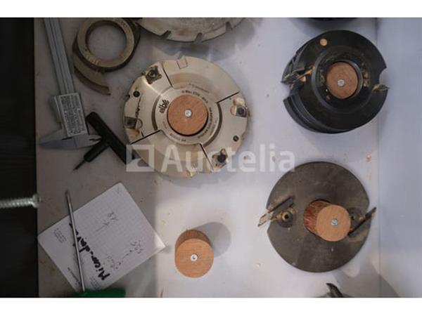 Grote foto routerbits accessoires doe het zelf en verbouw ijzerwaren en bevestigingsmiddelen