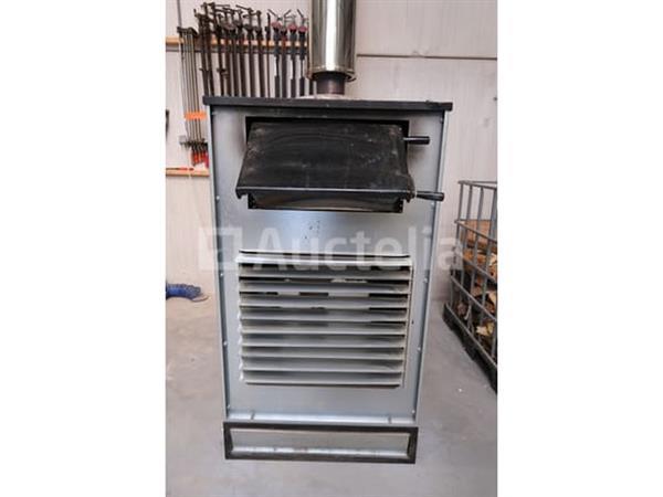 Grote foto houtgestookte werkplaatsverwarming doe het zelf en verbouw ijzerwaren en bevestigingsmiddelen