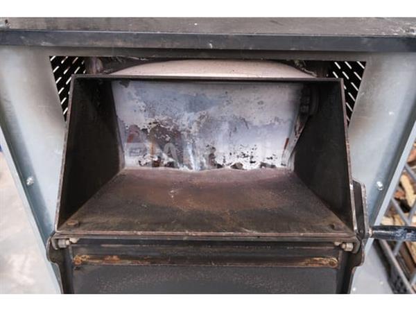 Grote foto houtgestookte werkplaatsverwarming doe het zelf en verbouw ijzerwaren en bevestigingsmiddelen