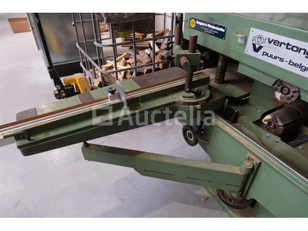 Grote foto vertongen houtgestookte combinatie doe het zelf en verbouw ijzerwaren en bevestigingsmiddelen