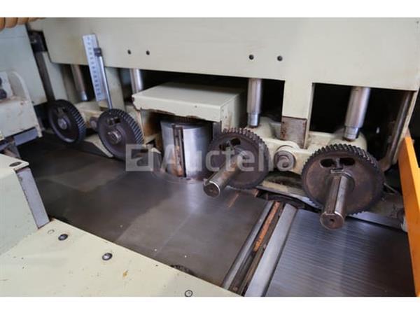 Grote foto scm compact 22s gietmolen doe het zelf en verbouw ijzerwaren en bevestigingsmiddelen