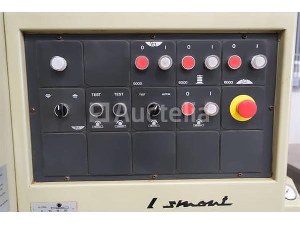 Grote foto scm compact 22s gietmolen doe het zelf en verbouw ijzerwaren en bevestigingsmiddelen