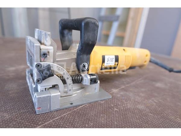 Grote foto dewalt klepfreesmachine doe het zelf en verbouw gereedschappen en machines