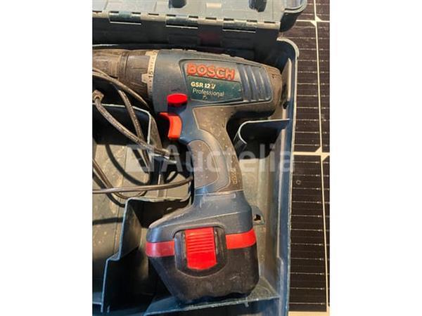 Grote foto bosch boorinstallatie eibenstock groovingsmachine en bosch schroevendraaier doe het zelf en verbouw onderdelen en accessoires