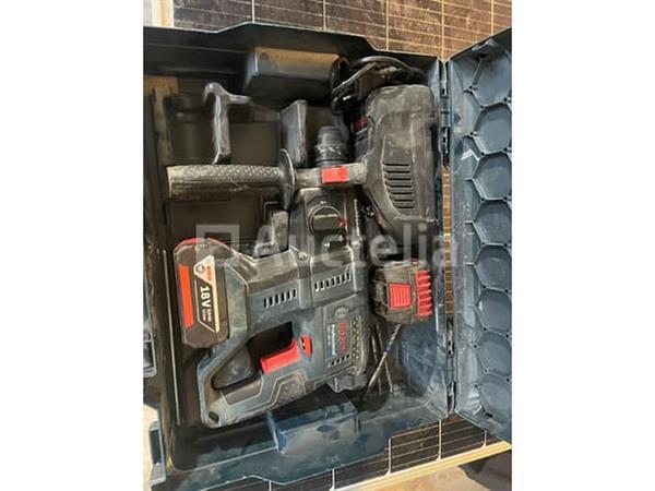 Grote foto bosch boorinstallatie eibenstock groovingsmachine en bosch schroevendraaier doe het zelf en verbouw onderdelen en accessoires