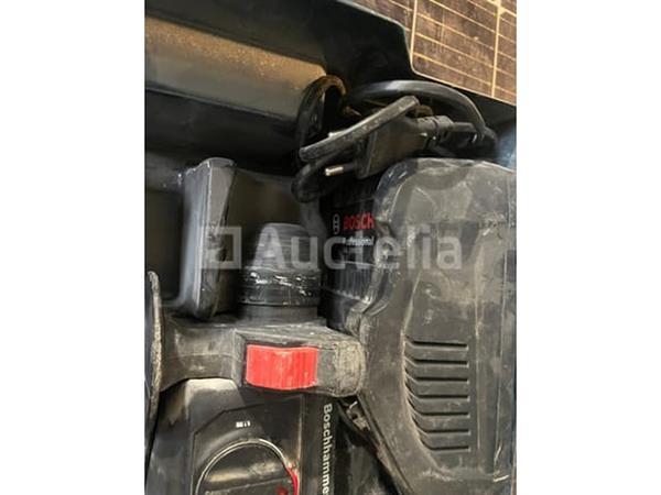 Grote foto bosch boorinstallatie eibenstock groovingsmachine en bosch schroevendraaier doe het zelf en verbouw onderdelen en accessoires