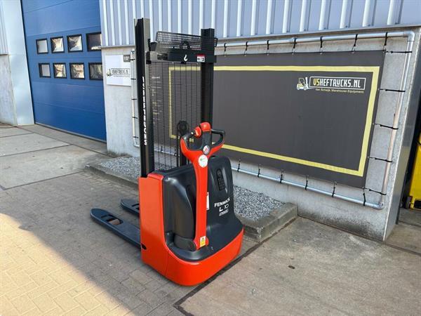 Grote foto vs 22715 elektrische stapelaar linde l10b doe het zelf en verbouw hefwerktuigen