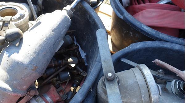 Grote foto aquaco hydraulische oprolbare haspels met slang en sproeiers tuin en terras overige tuin en terras