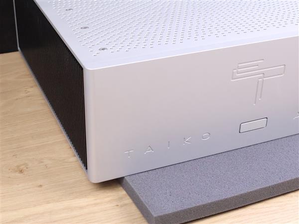 Grote foto taiko audio sgm extreme high end audio music server audio tv en foto algemeen