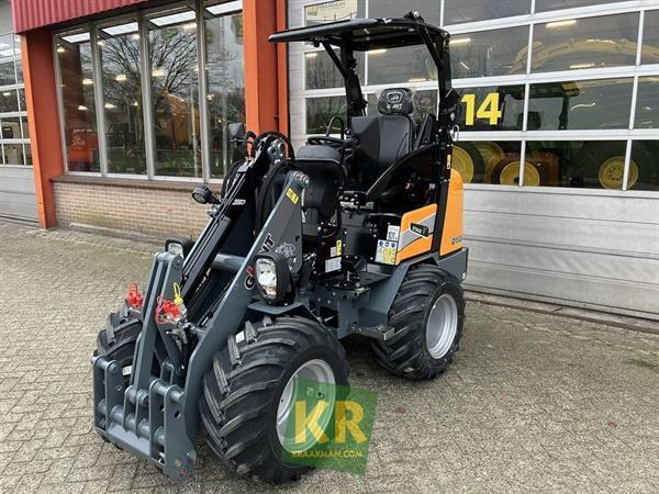 Grote foto giant g1500 777002 agrarisch akkerbouw