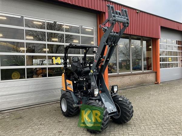 Grote foto giant g1500 777002 agrarisch akkerbouw