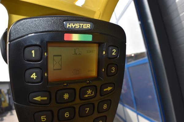 Grote foto hyster 1600kg elektrisch met vorkversteller agrarisch heftrucks