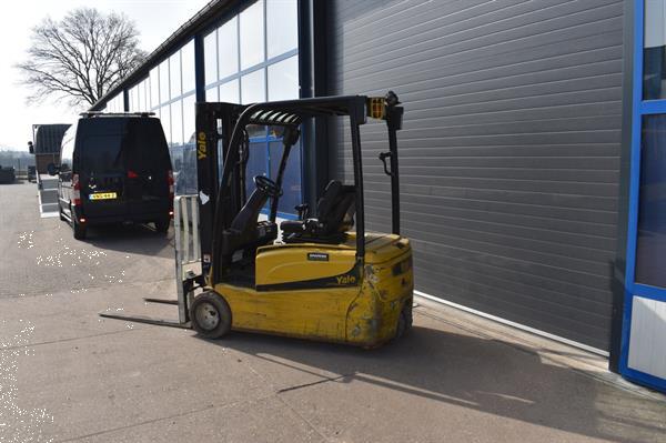 Grote foto yale heftruck 1800kg hefvermogen agrarisch heftrucks