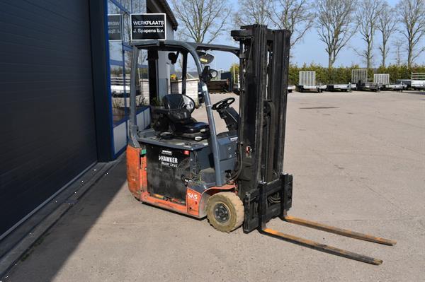 Grote foto toyota 1800kg elektrische triple sideshift heftruck agrarisch heftrucks