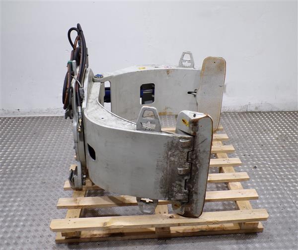 Grote foto cascade papierrollenklem agrarisch heftrucks