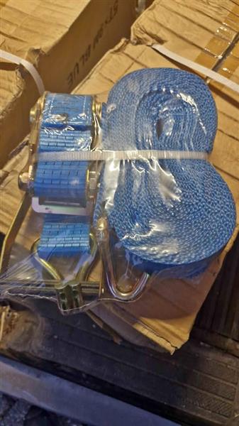 Grote foto nieuwe spanbanden auto diversen gereedschap