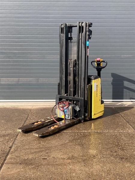 Grote foto stapelaar triple 4mtr doe het zelf en verbouw hefwerktuigen