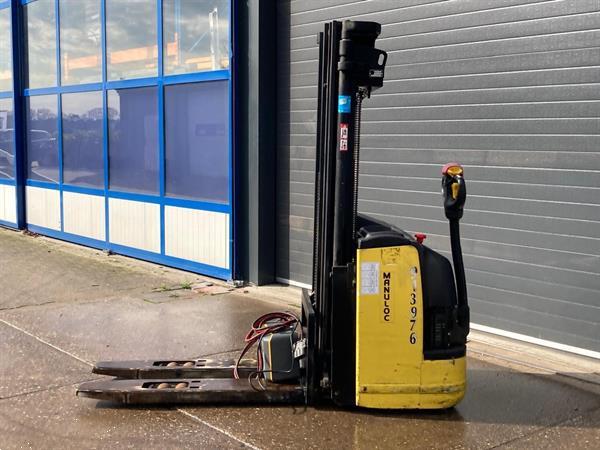 Grote foto stapelaar triple 4mtr doe het zelf en verbouw hefwerktuigen