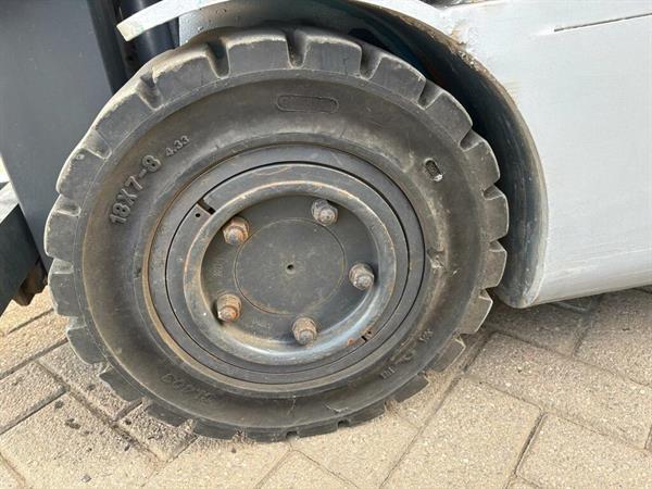 Grote foto vs 22731 elektrische triplex heftruck baoli kbet15 agrarisch heftrucks