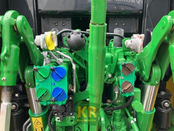 Grote foto john deere 6120m 779849 agrarisch tractoren