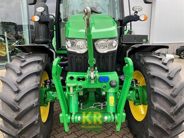 Grote foto john deere 6120m 779849 agrarisch tractoren