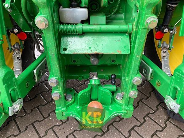 Grote foto john deere 6120m 779849 agrarisch tractoren