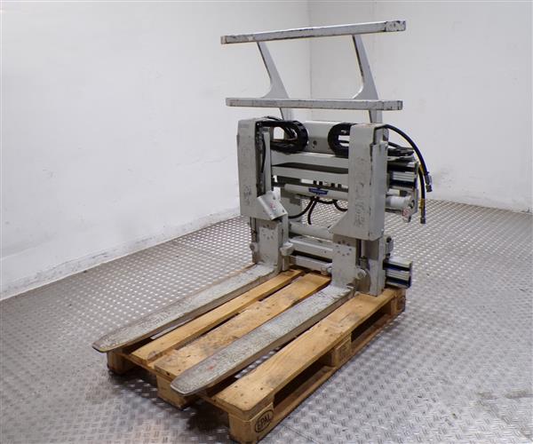 Grote foto cascade draaivorkenklem automatisch agrarisch heftrucks