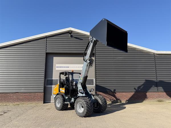 Grote foto giant g3500 tele minishovel nieuw 960 lease agrarisch shovels