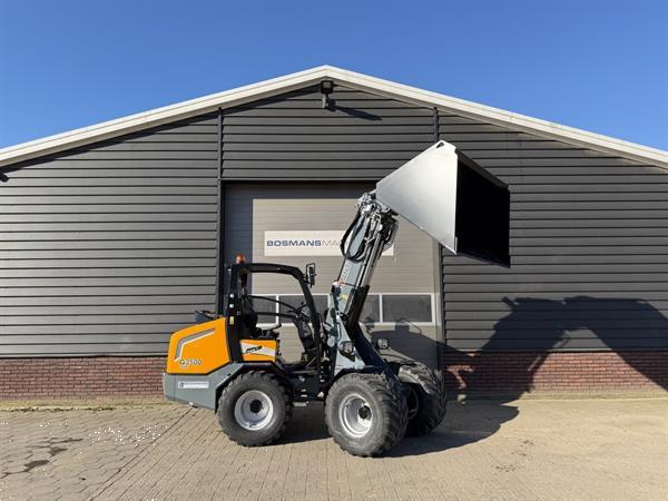 Grote foto giant g3500 tele minishovel nieuw 960 lease agrarisch shovels