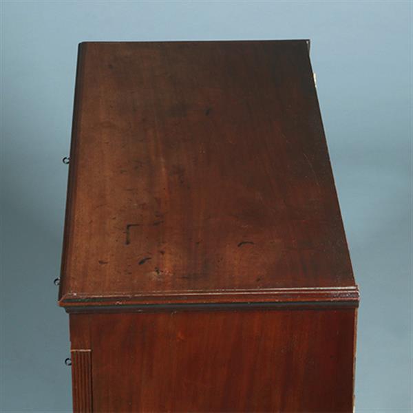 Grote foto welse commode met 5 laden in mahonie en eik met ingelegde details ca 1800 no.381250 antiek en kunst stoelen en banken