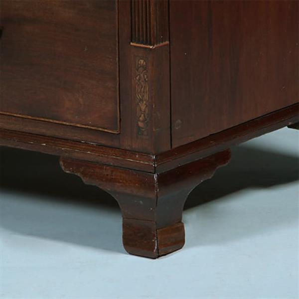 Grote foto welse commode met 5 laden in mahonie en eik met ingelegde details ca 1800 no.381250 antiek en kunst stoelen en banken