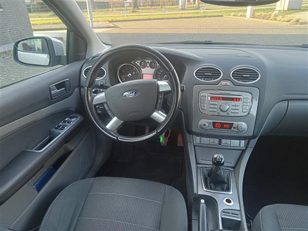 Grote foto ford focus wagon 1.6 16v clima trekhaak 2008 auto ford