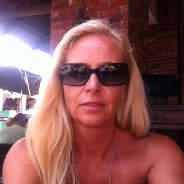 Grote foto beur jij mijn eenzame leventje wat op contacten en berichten vrouw zoekt man