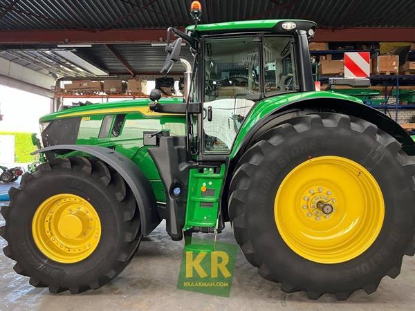 Grote foto john deere 6m 220 693695 agrarisch tractoren