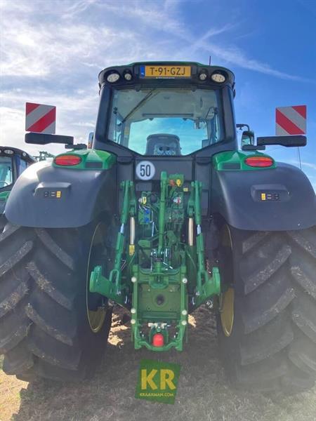 Grote foto john deere 6m 220 693695 agrarisch tractoren