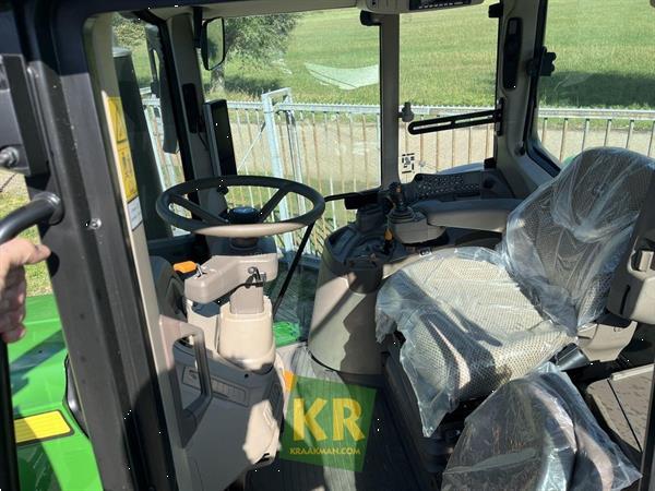 Grote foto john deere 6195m 705715 agrarisch tractoren