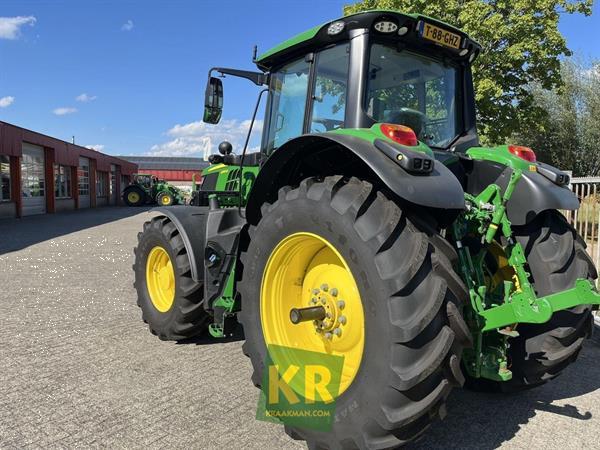 Grote foto john deere 6195m 705715 agrarisch tractoren